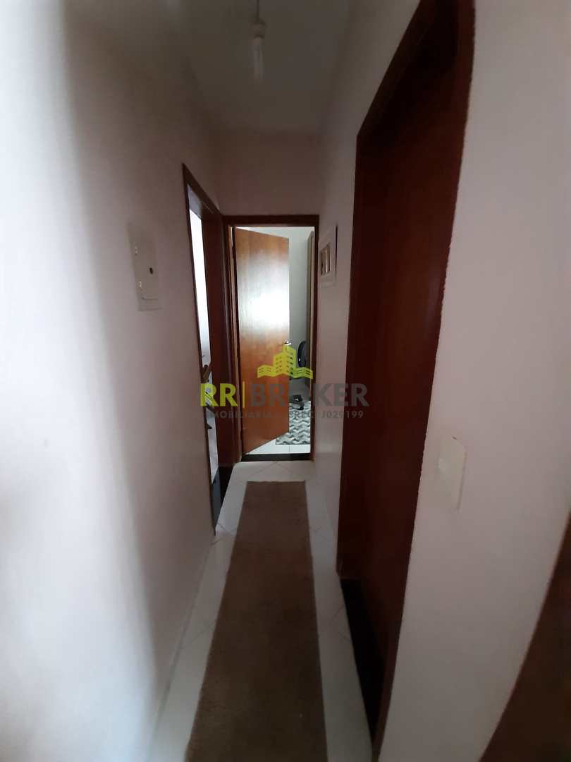 Casa à venda com 2 quartos, 200m² - Foto 19