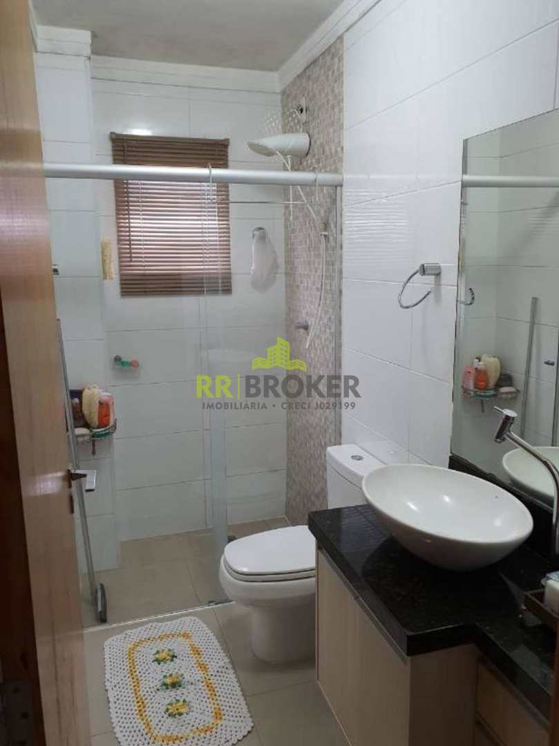 Apartamento à venda com 2 quartos, 64m² - Foto 11