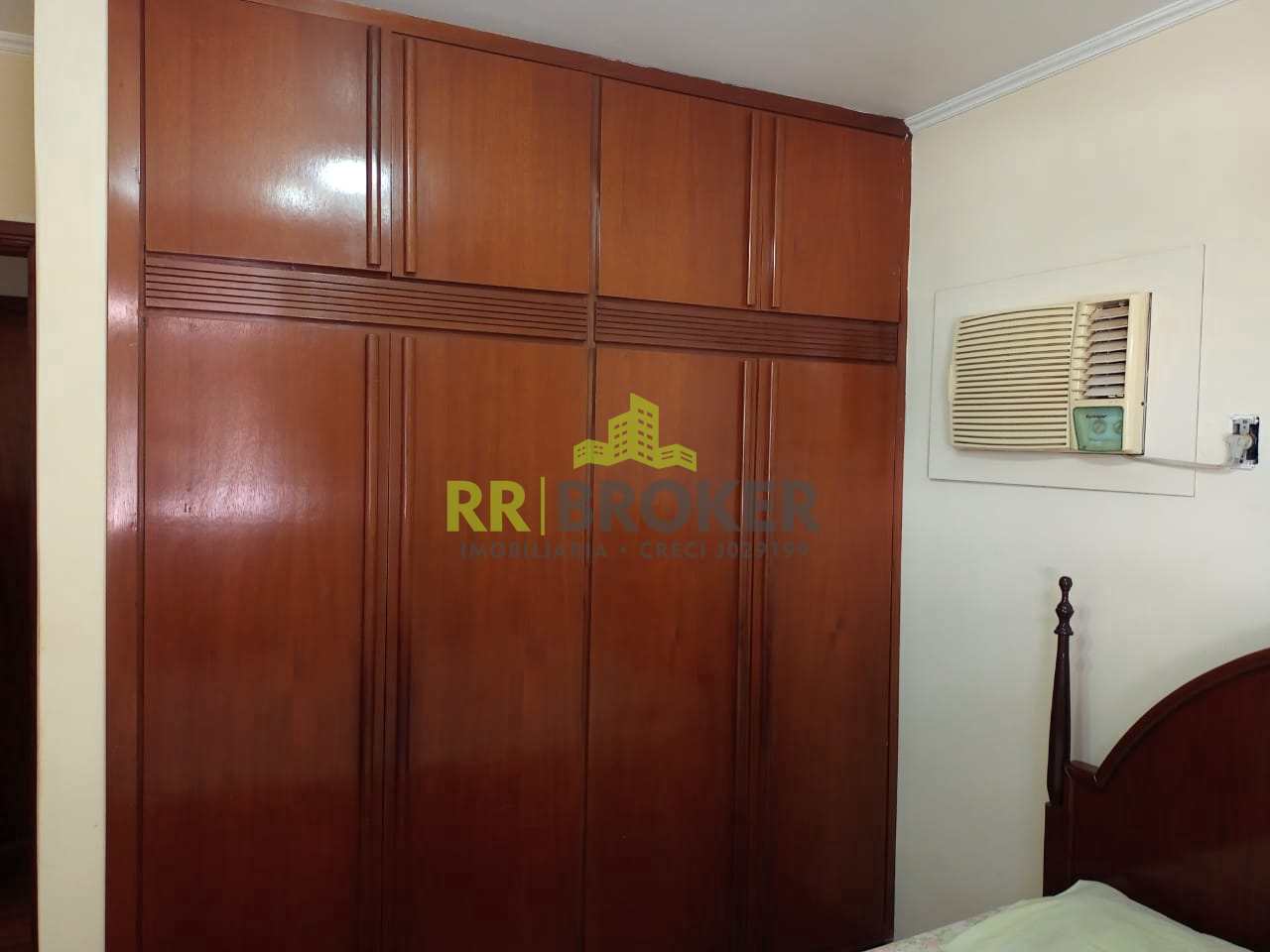 Apartamento à venda com 3 quartos, 140m² - Foto 19