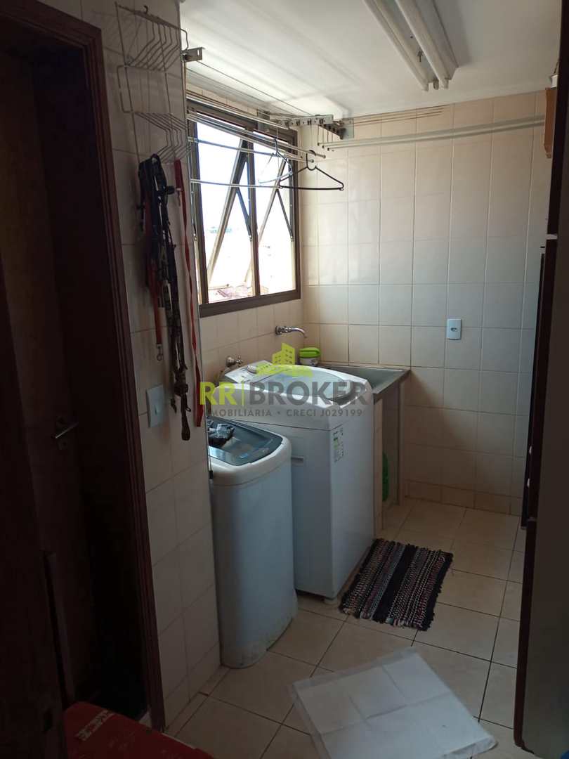 Apartamento à venda com 3 quartos, 140m² - Foto 15