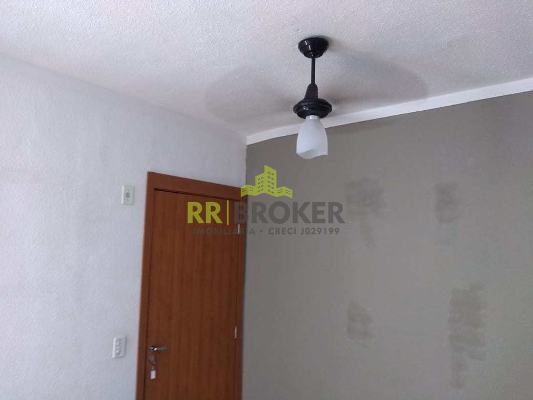 Apartamento à venda com 2 quartos, 42m² - Foto 7