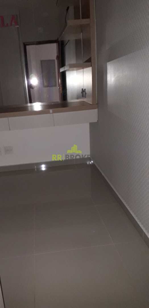 Apartamento à venda com 3 quartos, 82m² - Foto 11