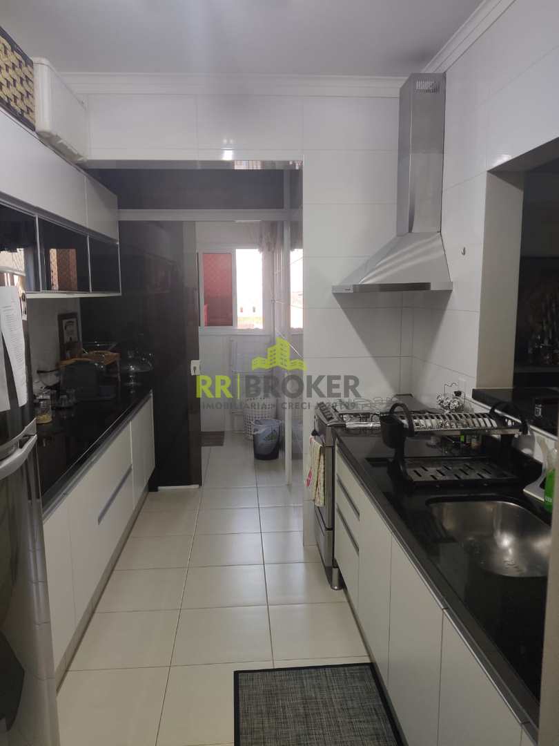 Apartamento à venda com 3 quartos - Foto 22