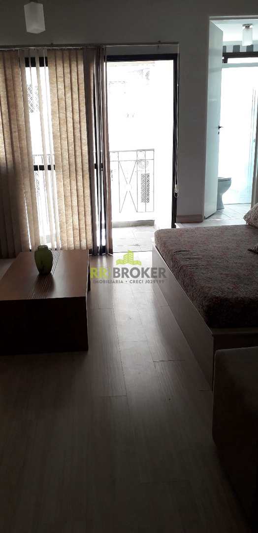 Apartamento para alugar com 1 quarto, 74m² - Foto 1