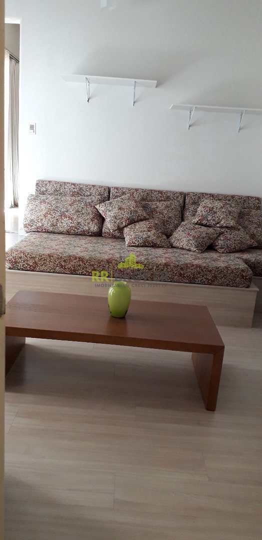 Apartamento para alugar com 1 quarto, 74m² - Foto 2