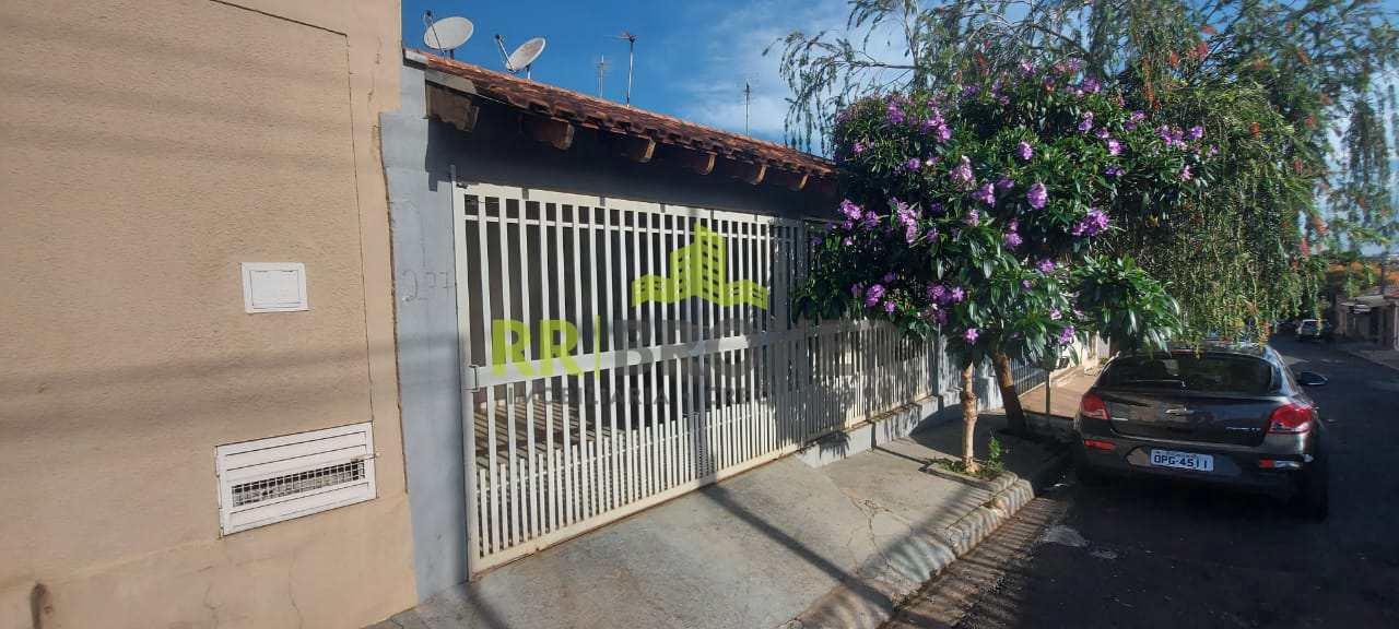 Casa à venda com 2 quartos, 162m² - Foto 1