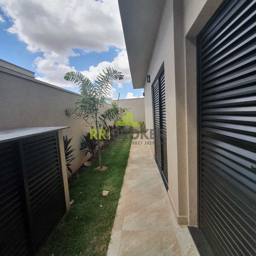 Casa de Condomínio à venda com 3 quartos, 270m² - Foto 23