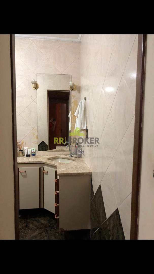 Sobrado à venda com 3 quartos, 204m² - Foto 22