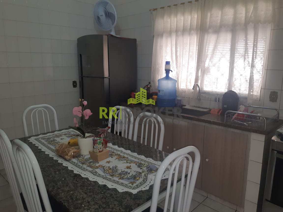 Casa à venda com 2 quartos, 250m² - Foto 16