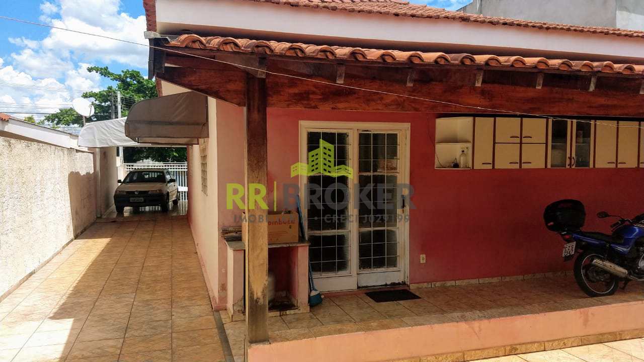 Casa à venda com 3 quartos, 360m² - Foto 25