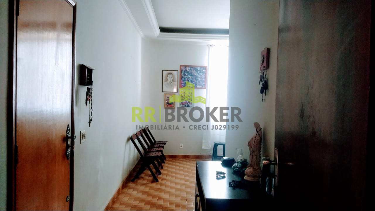 Casa à venda com 3 quartos, 360m² - Foto 11