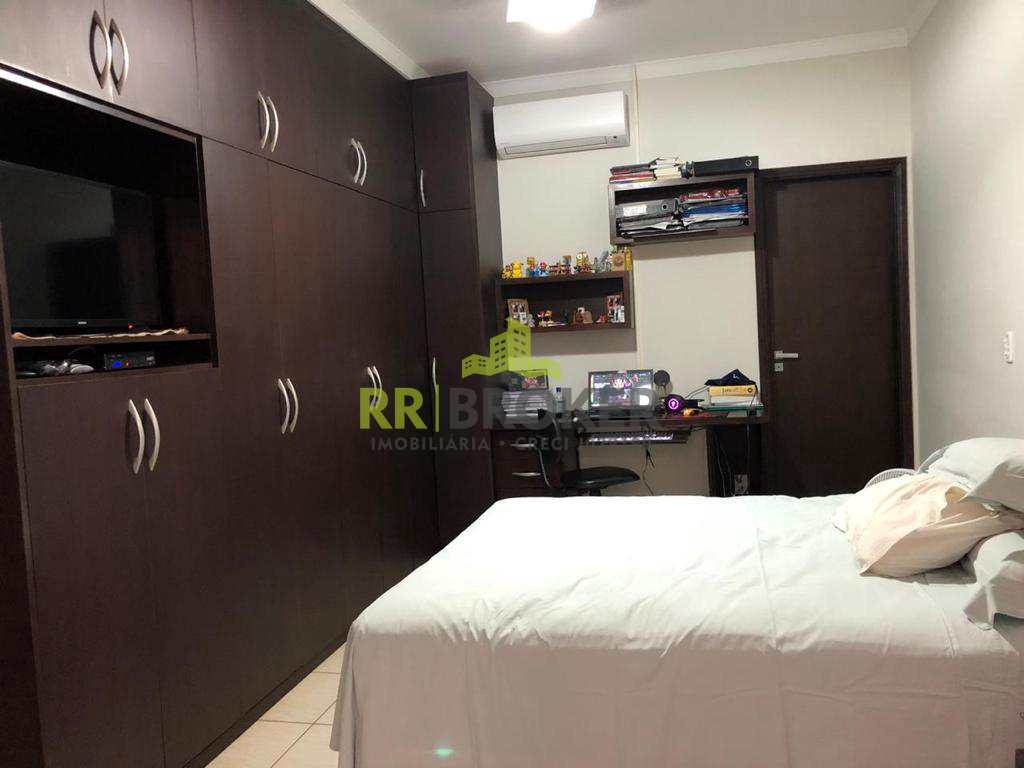 Sobrado à venda com 3 quartos, 360m² - Foto 14