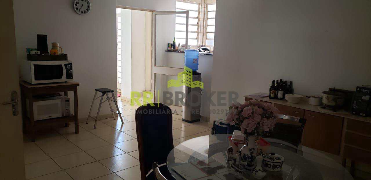 Apartamento à venda com 3 quartos, 175m² - Foto 24