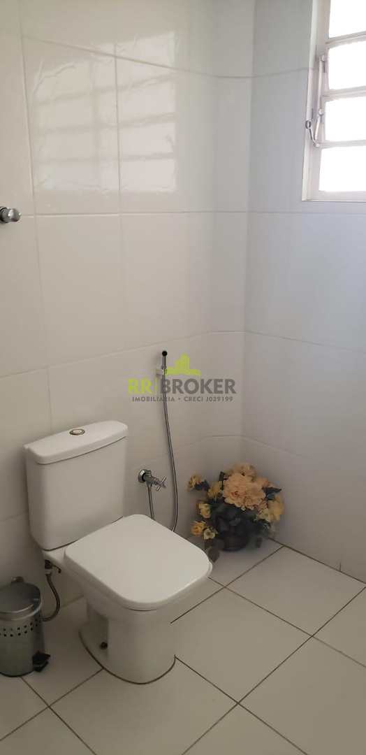 Apartamento à venda com 3 quartos, 175m² - Foto 16