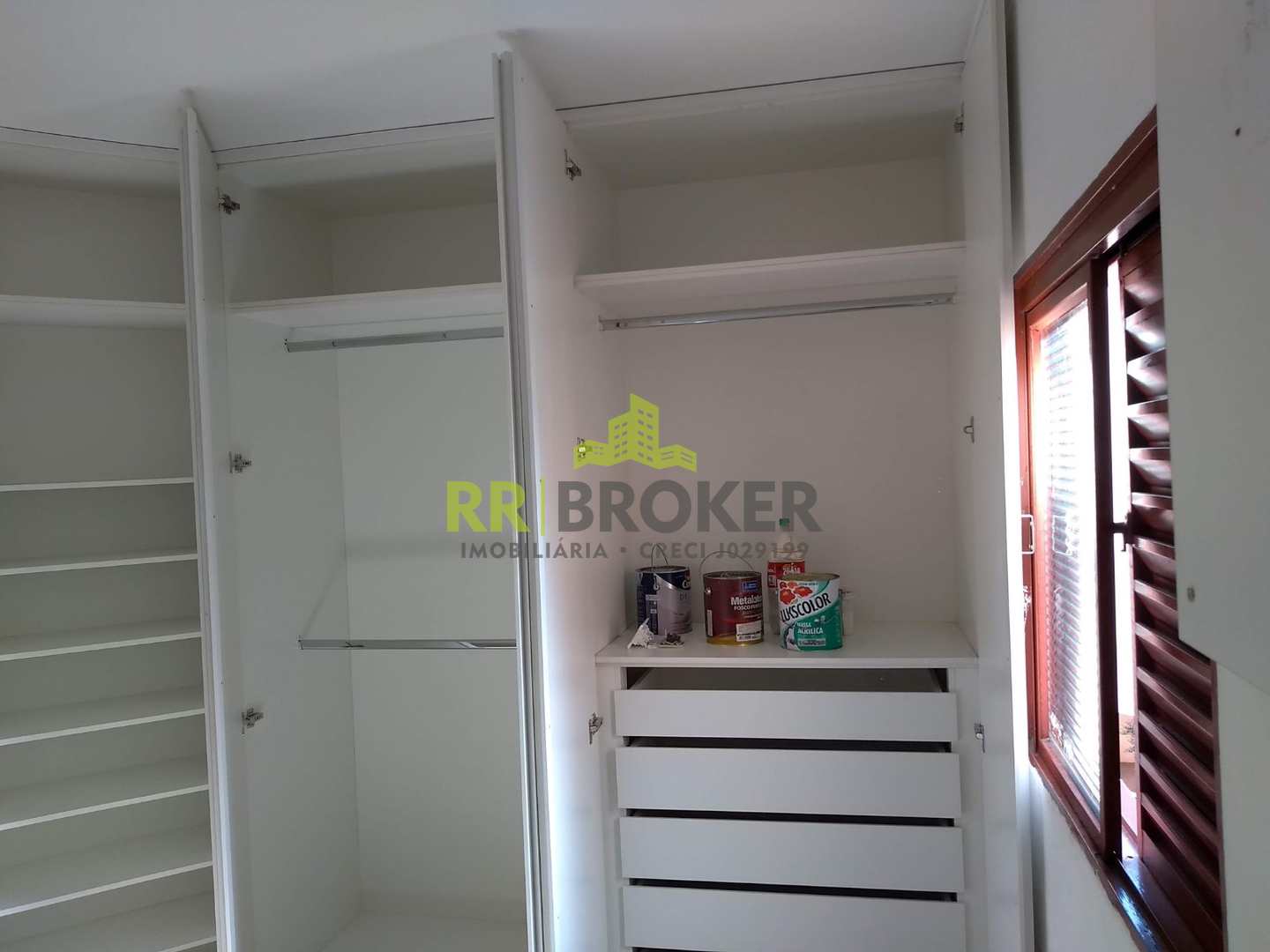 Apartamento à venda com 2 quartos, 65m² - Foto 17