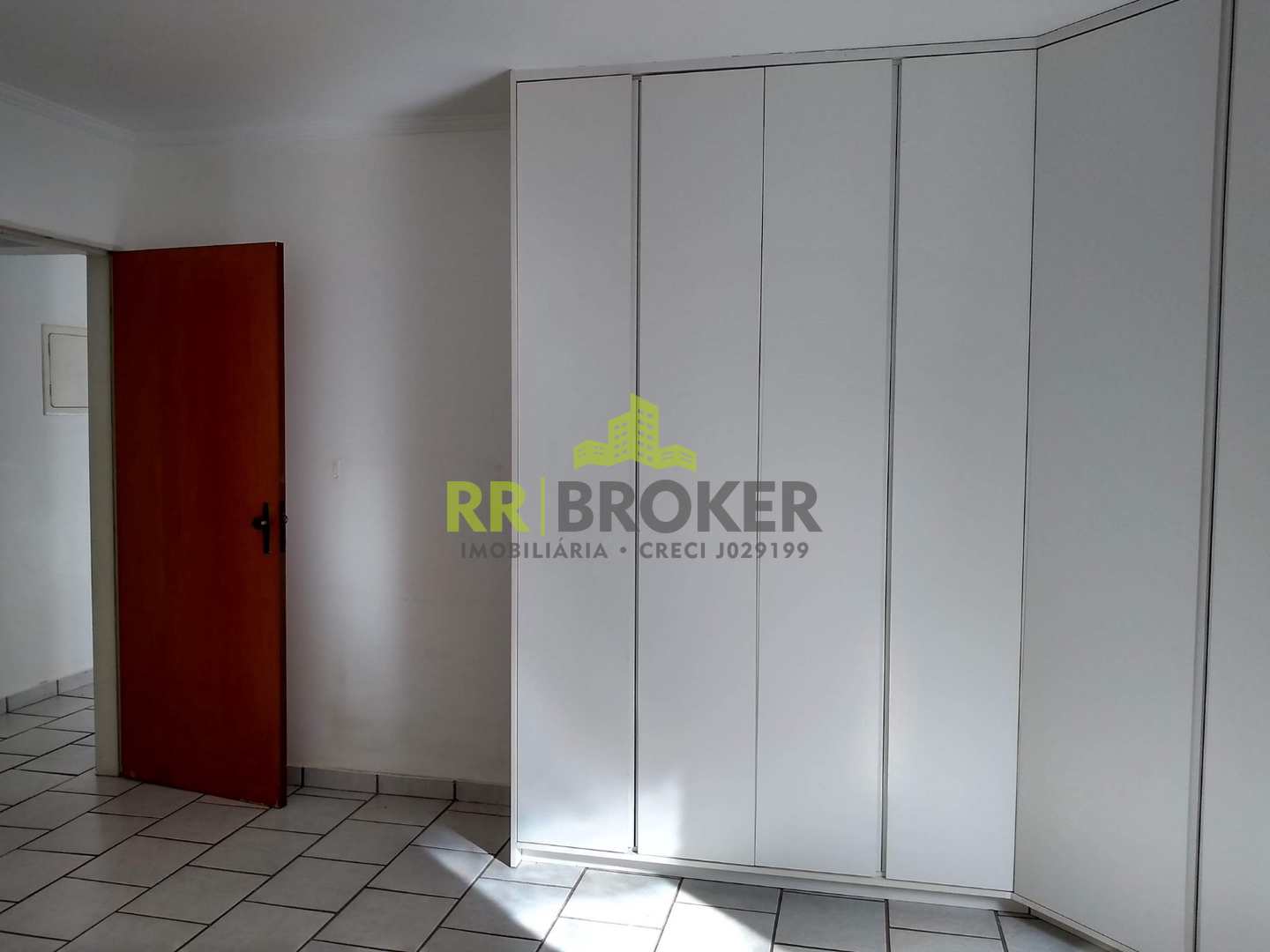 Apartamento à venda com 2 quartos, 65m² - Foto 13