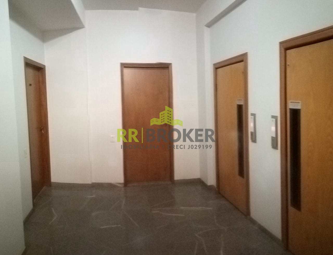 Apartamento à venda com 3 quartos, 166m² - Foto 4