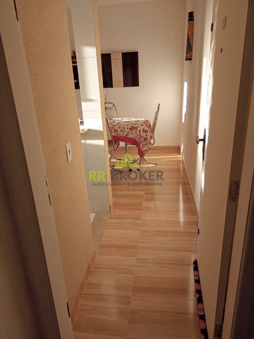 Apartamento à venda com 2 quartos, 75m² - Foto 4