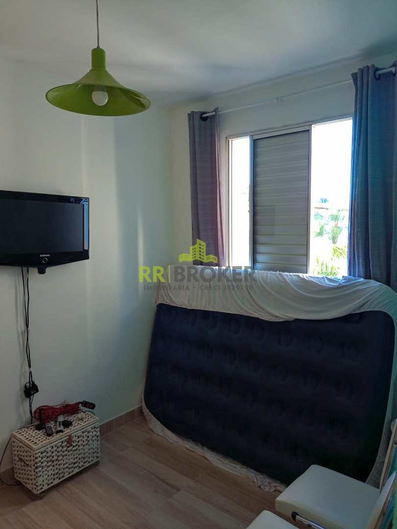 Apartamento à venda com 2 quartos, 75m² - Foto 13