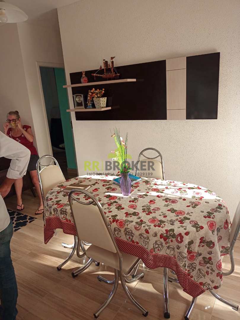 Apartamento à venda com 2 quartos, 75m² - Foto 9