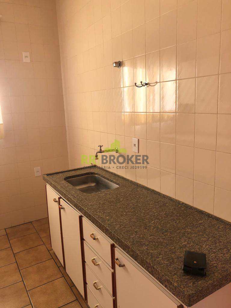 Apartamento à venda com 3 quartos, 139m² - Foto 6