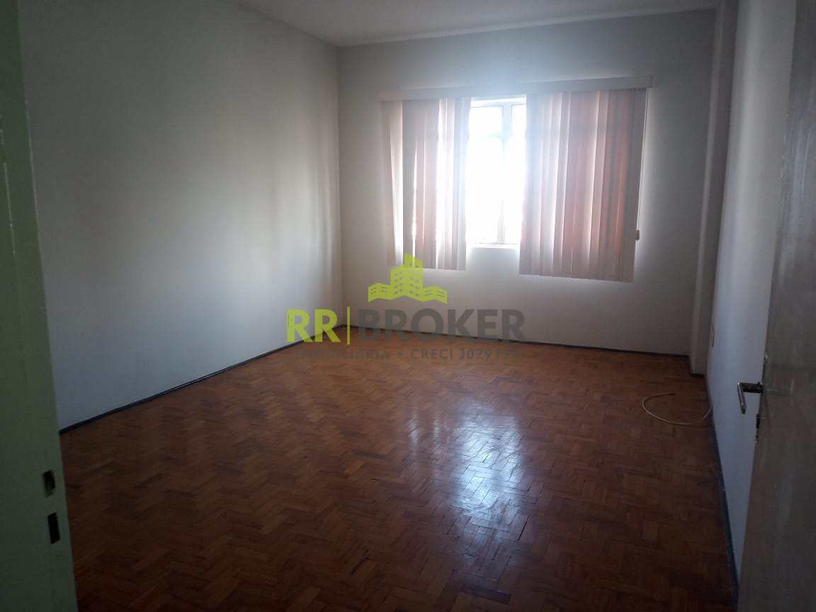 Apartamento para alugar com 3 quartos, 120m² - Foto 3