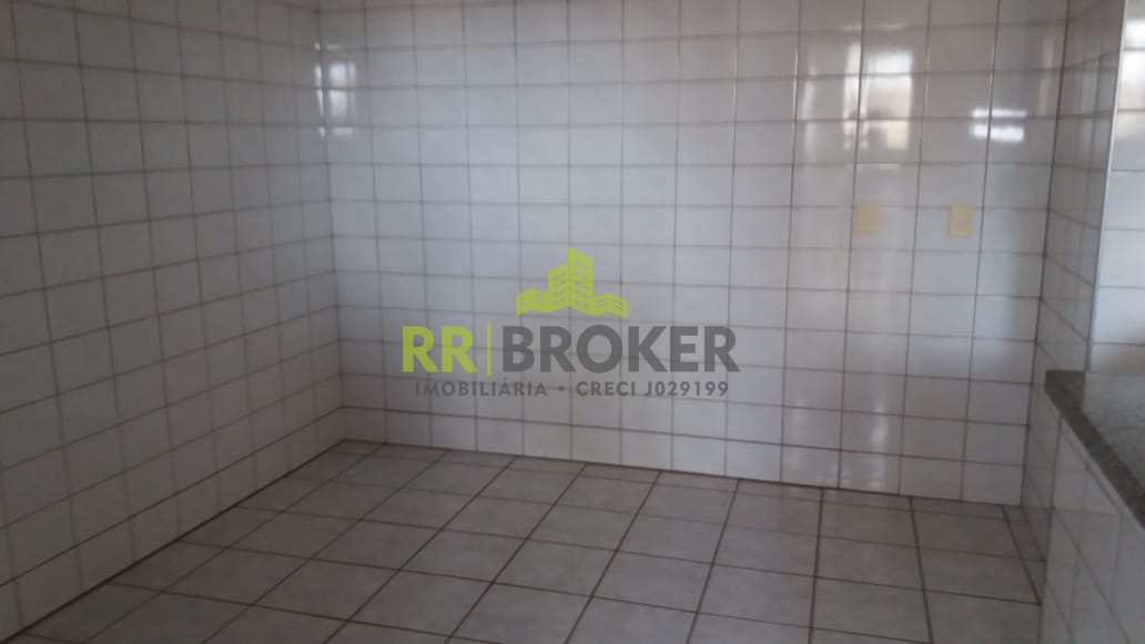 Apartamento para alugar com 3 quartos, 180m² - Foto 18