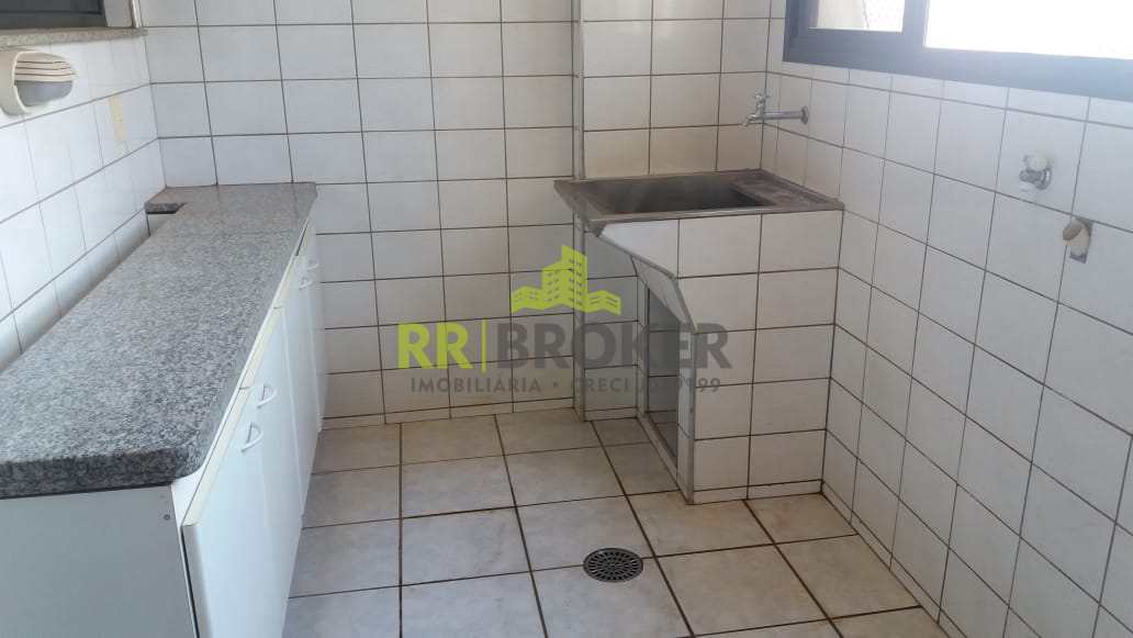 Apartamento para alugar com 3 quartos, 180m² - Foto 17