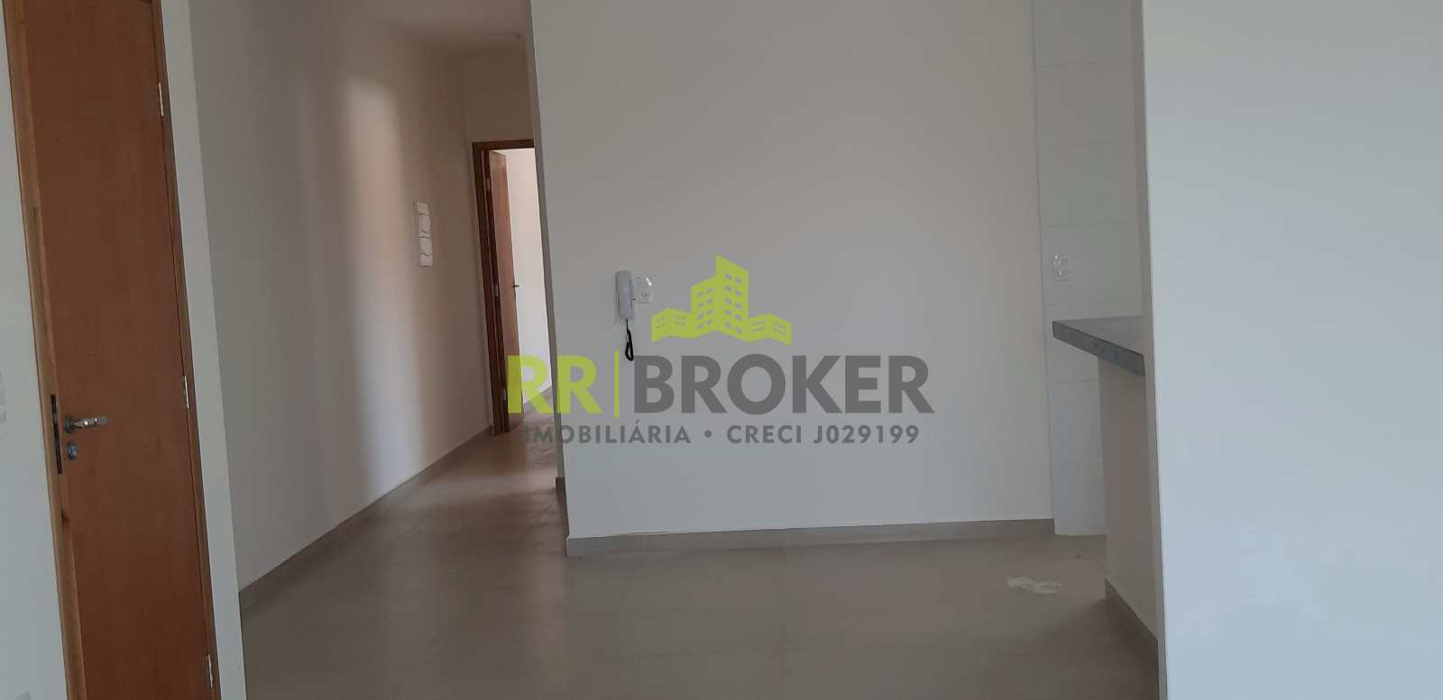 Apartamento para alugar com 2 quartos, 70m² - Foto 4