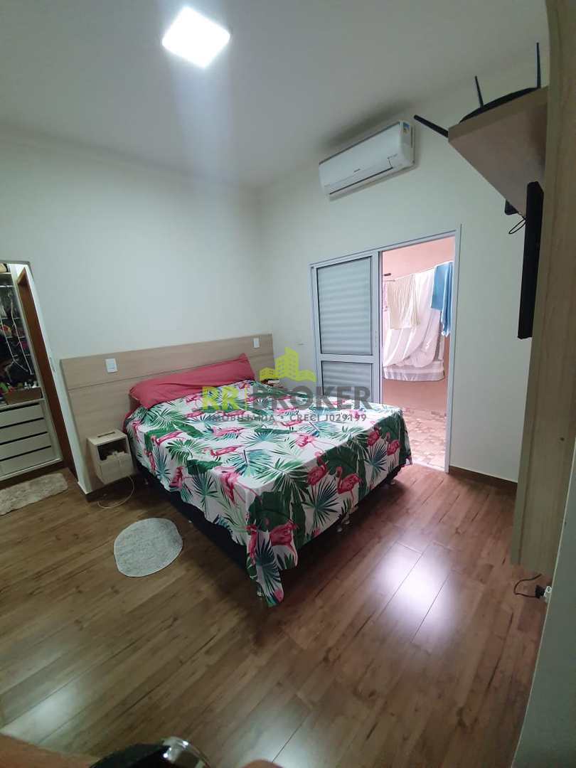 Casa de Condomínio à venda com 3 quartos, 200m² - Foto 13