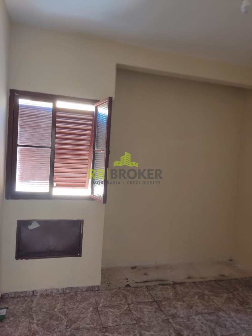 Apartamento para alugar com 2 quartos, 41m² - Foto 12