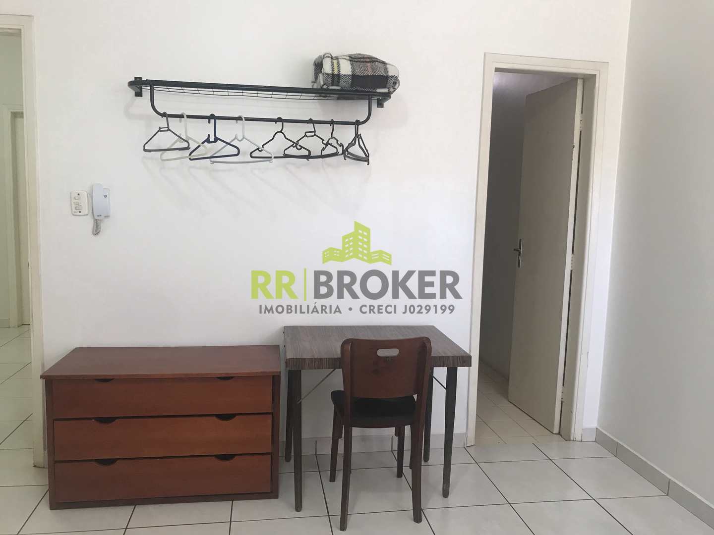 Apartamento para alugar com 2 quartos, 85m² - Foto 3