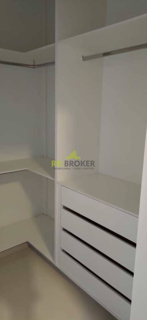 Apartamento à venda com 2 quartos, 67m² - Foto 13