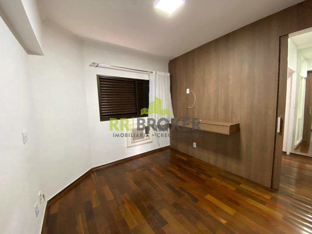 Apartamento à venda com 4 quartos, 195m² - Foto 3