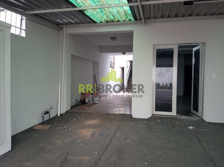 Sobrado à venda e aluguel com 5 quartos, 300m² - Foto 3