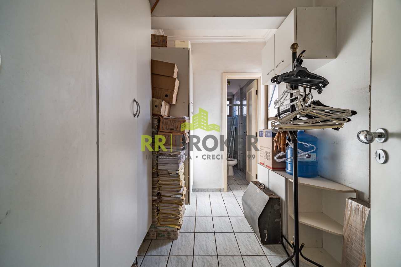 Apartamento à venda com 3 quartos, 204m² - Foto 37