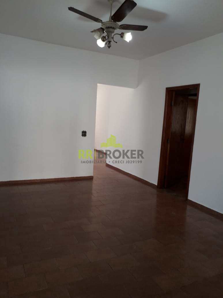 Casa à venda com 3 quartos, 360m² - Foto 11