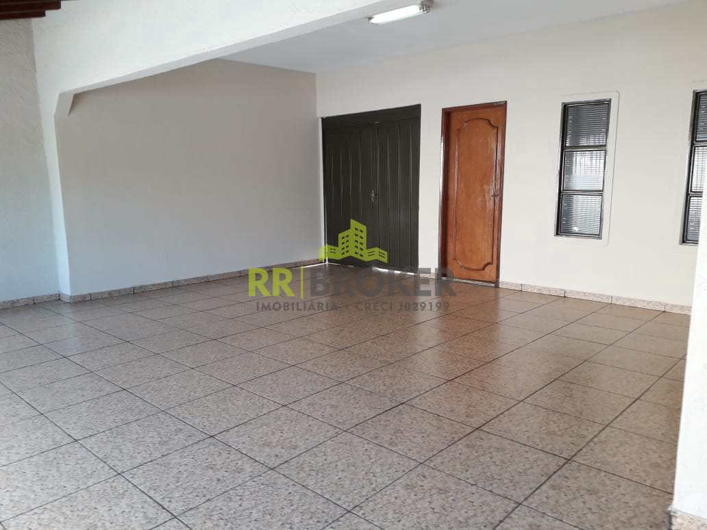 Casa à venda com 3 quartos, 360m² - Foto 24