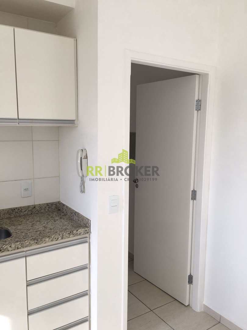 Apartamento à venda com 1 quarto, 44m² - Foto 2