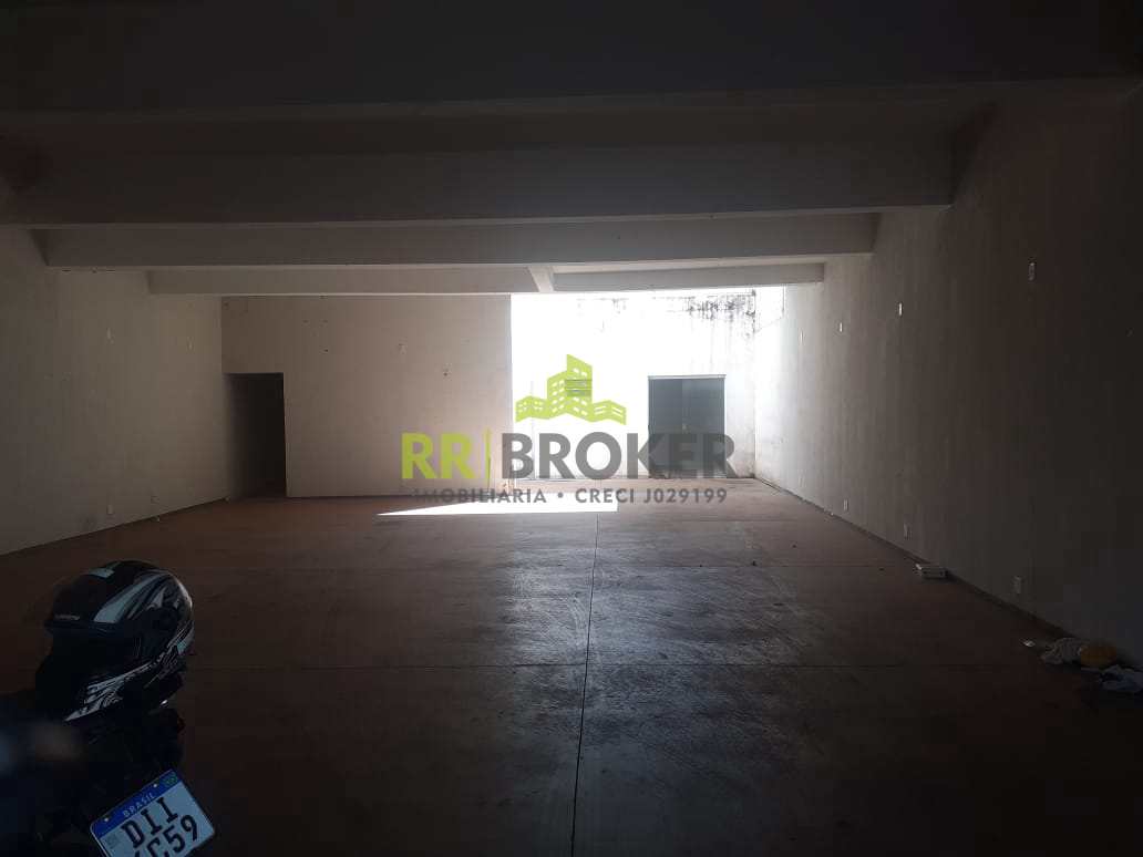 Sobrado à venda e aluguel com 3 quartos, 335m² - Foto 3