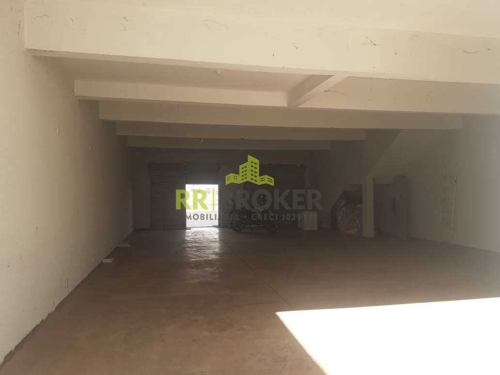 Sobrado à venda e aluguel com 3 quartos, 335m² - Foto 2