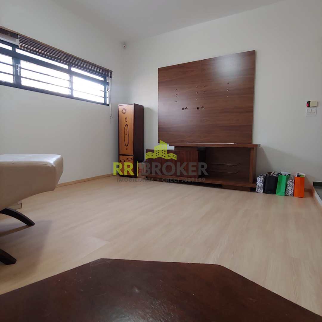 Casa à venda com 3 quartos, 242m² - Foto 23