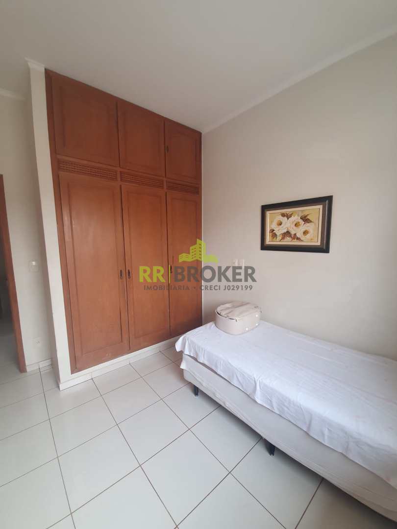 Casa à venda com 3 quartos, 300m² - Foto 14