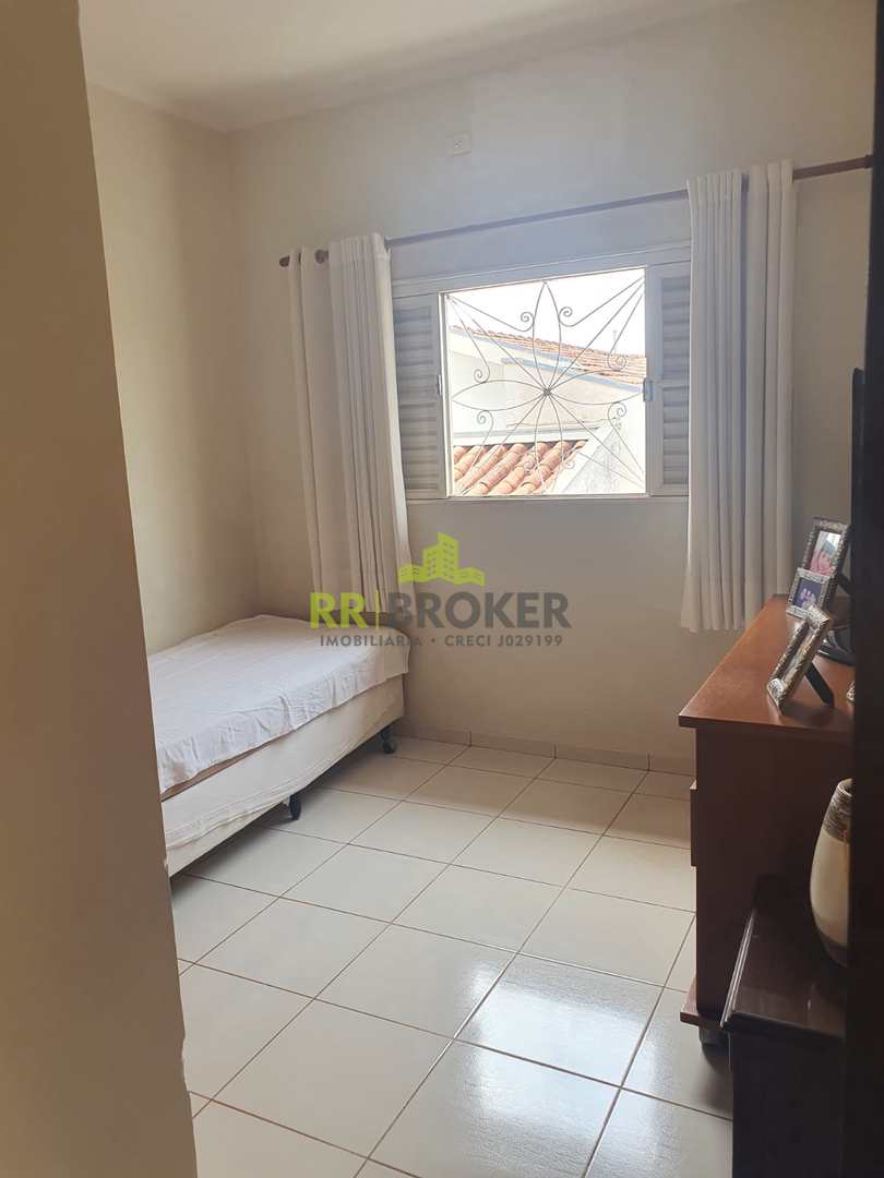 Casa à venda com 3 quartos, 300m² - Foto 10