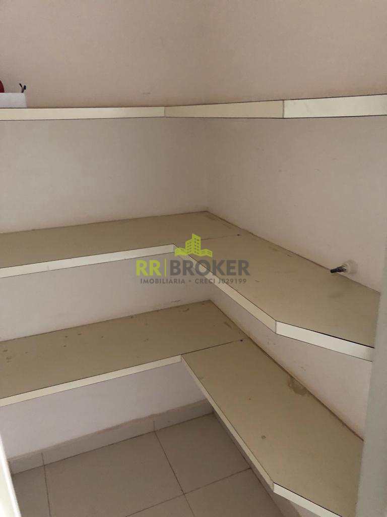 Apartamento para alugar com 2 quartos, 70m² - Foto 13