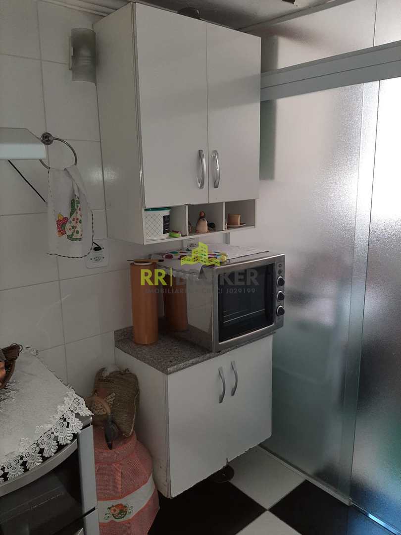 Apartamento à venda com 3 quartos - Foto 5