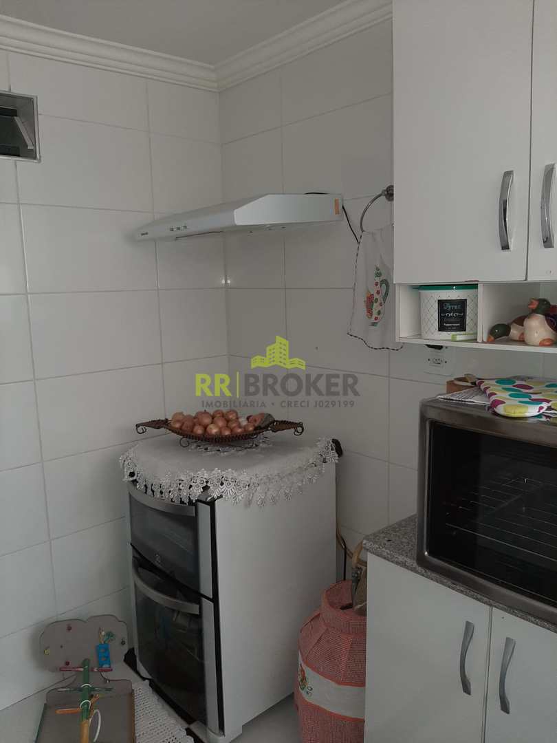 Apartamento à venda com 3 quartos - Foto 6