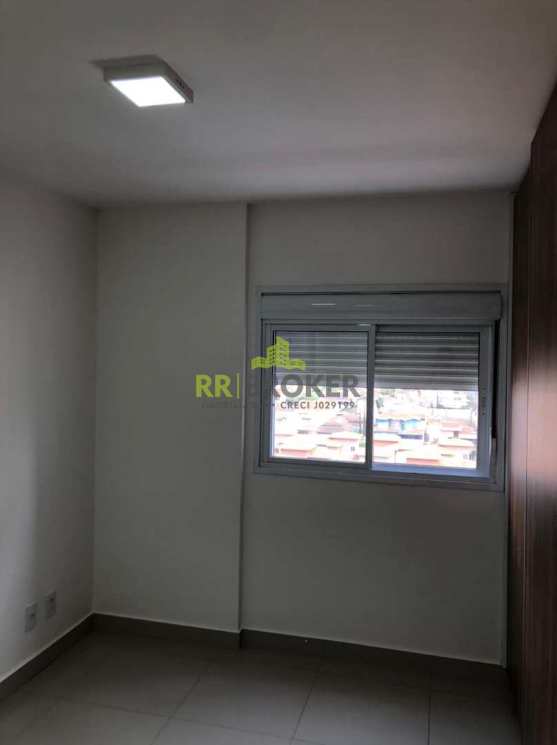 Apartamento para alugar com 2 quartos, 70m² - Foto 12