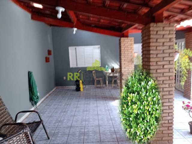 Casa para alugar com 4 quartos, 291m² - Foto 12