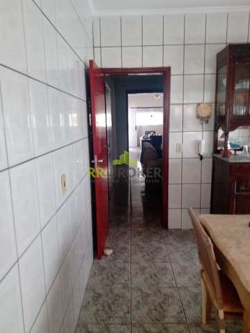 Casa para alugar com 4 quartos, 291m² - Foto 10